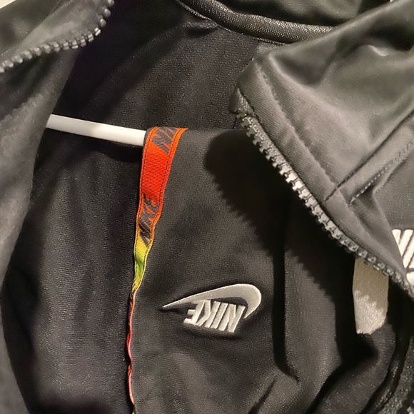 Nike jumpsuit - Picture 2 of 4